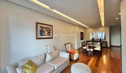 Excelente cobertura na Savassi: ampla, moderna, toda reformada, com vista maravilhosa