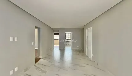 Apartamento á venda no bairro Santo Antônio