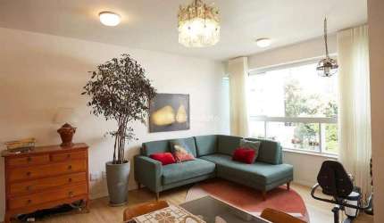 Apartamento á venda no bairro Santo Antônio