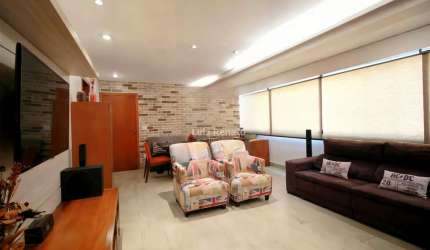 Apartamento á venda no bairro