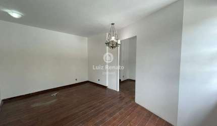Casa para aluguel 6 quartos 2 suítes 4 vagas - Comiteco