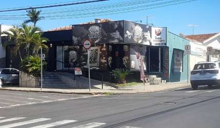 ALUGA SE CASA COMERCIAL PROXIMO HOSPITAL SANTA CASA