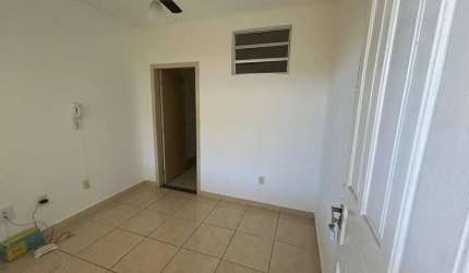 Apartamento para alugar em Guarapari, Aeroporto, com 1 quarto, 25.81m²