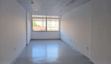 Sala comercial com 32m² para venda e locação com localização privilegiada no Itaim Bibi, São Paulo,