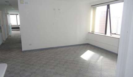 Conjunto comercial na Vila Clementino com 338 m², próximo à Escola Paulista de Medicina e metro Hos