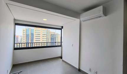 Apartamento primeira locação 2 dormitórios 1 banheiro, sacada sem vaga,próximo ao metrô Eucaliptos