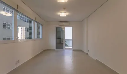 Sala comercial para locação, 30m², com varanda, ar condicionado e 1 vaga, por R$ 2.900,00 - Jardim