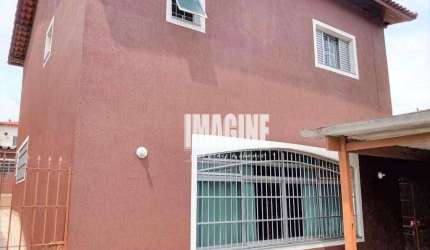 Sobrado no Parque do Carmo com 3 Dorms sendo 1 Suíte, 5 Vagas, 300m²