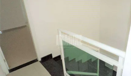 Sobrado na Vila Matilde com 3 Suítes, 3 Vagas, 210m²