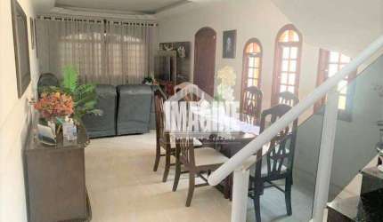 Sobrado na Vila Formosa com 3 Dorms sendo 1 Suíte, 2 Vagas, 240m²