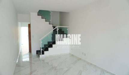 Sobrado na Vila Matilde com 2 Suítes, 2 Vagas, 98m²
