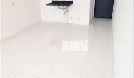 Apto no Tatuapé com 1 Dorm sendo Suíte, 30m²
