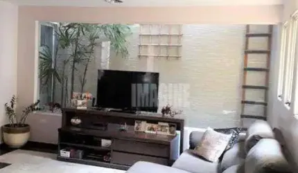 Sobrado no Aricanduva com 4 Dorms, 2 Vagas, 267m²