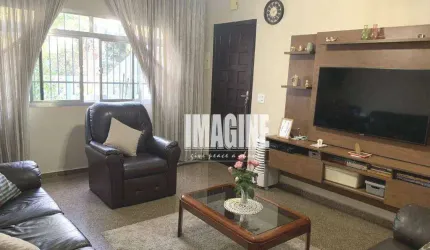 Sobrado na Vila Matilde com 3 Dormitórios, 2 Vagas, 200m²