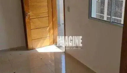 Apartamento no Carrão com 2 Dormitórios, 35m²