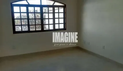 Casa em Itaquera com 2 Dormitórios sendo 1 Suíte, 2 Vagas, 110m²