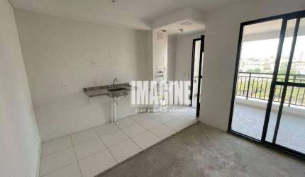 Apartamento na Vila Formosa com 2 Dormitórios, Varanda, 1 Vaga,  46 m²
