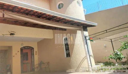 Sobrado na Vila Prudente com 4 Dorms sendo 2 Suítes, 10 Vagas, 290m²