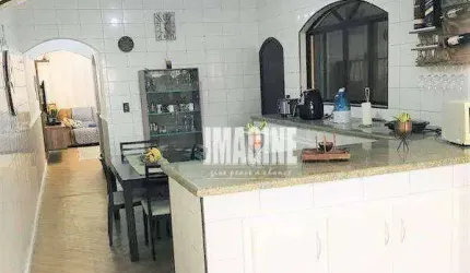 Sobrado em Itaquera com 3 Dorms sendo 1 Suíte, 2 Vagas, 220m²