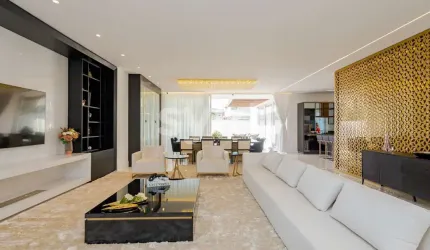 Casa em condomínio fechado com 5 quartos à venda na Aroeiras, 1, Alphaville Graciosa, Pinhais por R$ 9.900.000