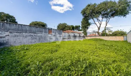 Terreno à venda na Rua Venezuela, 353, Bacacheri, Curitiba por R$ 690.000