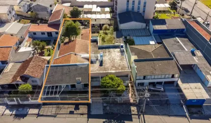 Terreno à venda na Rua Francisco Zanicotti Sobrinho, 497, Santa Cândida, Curitiba por R$ 1.500.000