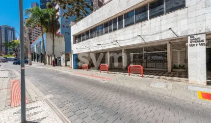 Ponto comercial à venda na Avenida República Argentina, 183, Batel, Curitiba por R$ 2.890.000