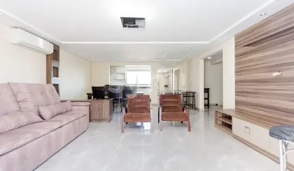 Casa em condomínio fechado com 4 quartos para alugar na Rua Hermenegildo Luca, 101, Santa Felicidade, Curitiba por R$ 11.000