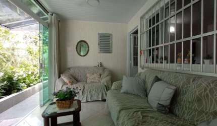 Casa com 2 dormitórios à venda, 134 m² por R$ 770.000,00 - Aviação - Praia Grande/SP