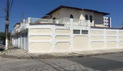 Sobrado à venda, 86 m² por R$ 700.000,00 - Vila Guilhermina - Praia Grande/SP