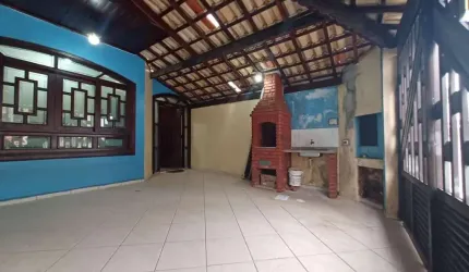 Sobrado à venda, 160 m² por R$ 590.000,00 - Vila Guilhermina - Praia Grande/SP