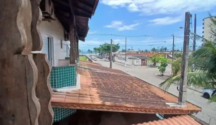 Sobrado á venda no Maracanã, Praia Grande/SP