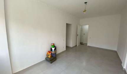 Apartamento com 2 dormitórios à venda, 73 m² por R$ 270.000,00 - Vila Guilhermina - Praia Grande/SP