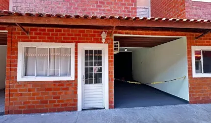 Casa com 3 dormitórios à venda, 80 m² por R$ 320.000,00 - Centro - Mongaguá/SP