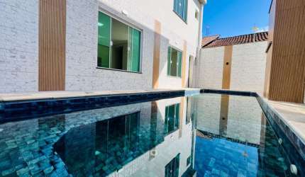 Sobrado com 4 dormitórios à venda, 180 m² por R$ 1.500.000,00 - Mirim - Praia Grande/SP