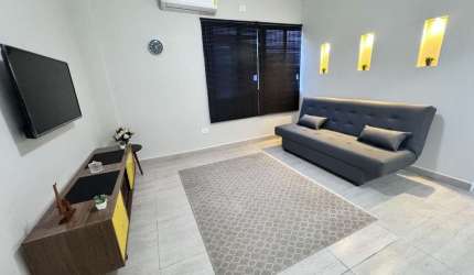 Kitnet com 1 dormitório à venda, 36 m² por R$ 243.000,00 - Boqueirão - Praia Grande/SP