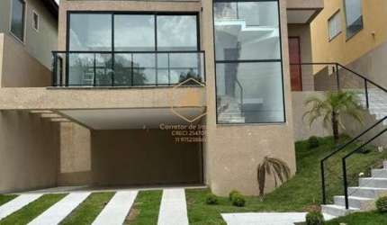 Casa em Condomínio com 3 Quartos(3 Suítes)  à venda, 227 m²