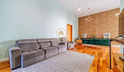 Casa com 4 Quartos(4Suítes) à Venda, 402 m² por R$ 2.299.000