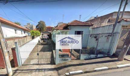 Terreno 10 x 50 com casa antiga, bom para construção!