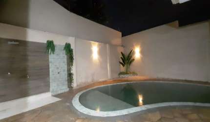 Casa térrea com 4 suítes no Santa Rosa