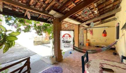 Casa com 4 dormitórios à venda, 210m² por R$ 305.000 - Parque Urupês - Taubaté/SP