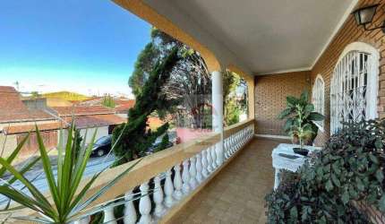 Casa com 4 dormitórios à venda, 200 m² por R$ 650.000,00 - Jardim das Nações - Taubaté/SP