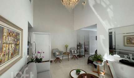 Casa com 3 quartos à venda na Rua Professora Antonieta de Barros, 1100, Coloninha, Florianópolis, 250 m2 por R$ 2.500.000