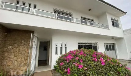 Casa com 3 quartos à venda na Rua Elesbão Pinto da Luz, 570, Jardim Atlântico, Florianópolis, 192 m2 por R$ 939.900