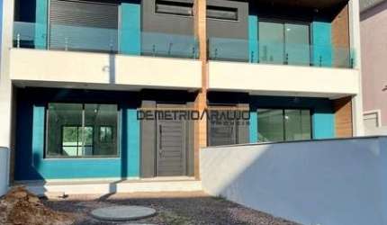 Casa com 3 quartos à venda na Rua Ana Abruzzi, 65, Mário Quintana, Porto Alegre, 125 m2 por R$ 595.000