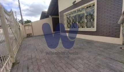 Casa com 5 quartos para alugar no Crispim, Pindamonhangaba  por R$ 3.500