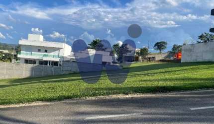 Terreno à venda no Loteamento Residencial Reserva dos Lagos, Pindamonhangaba  por R$ 367.000