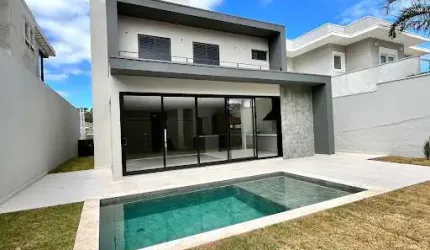 Casa moderna no Condomínio Paturis em Vinhedo