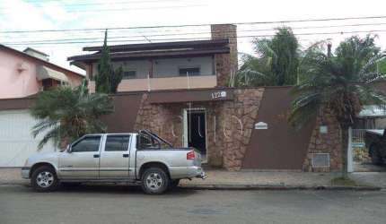 Casa com 5 dormitórios, 480 m² - venda por R$ 2.500.000,00 ou aluguel por R$ 9.550,00/mês - Centro - Piracicaba/SP