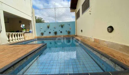 Casa com 4 dormitórios à venda, 280 m² por R$ 850.000,00 - Alto - Piracicaba/SP